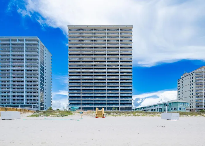 Four-bedroom Apartment Gulf Shores