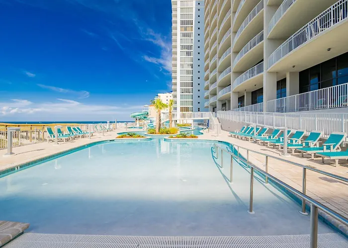 Four-bedroom Apartment Gulf Shores