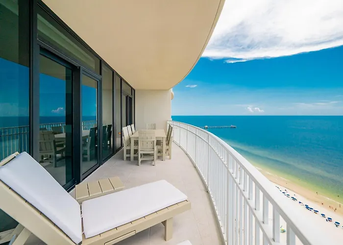 Four-bedroom Apartment Gulf Shores