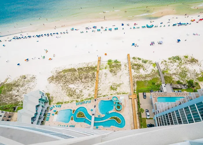 Four-bedroom Apartment Gulf Shores